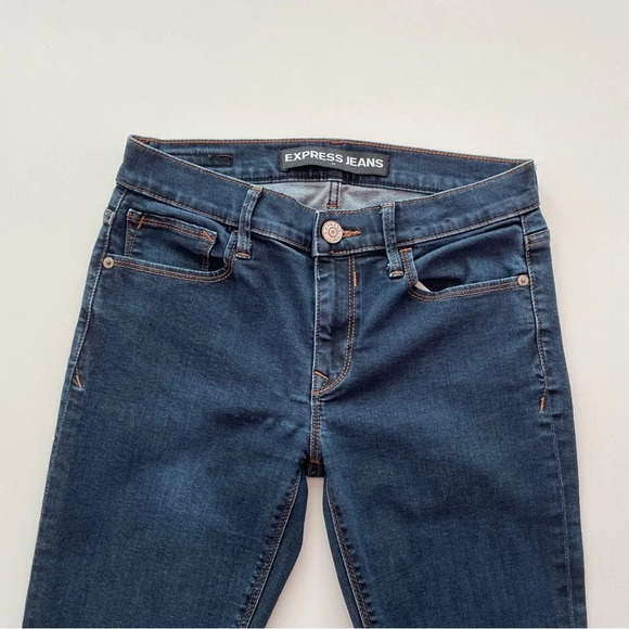 EXPRESS Mid rise Legging Denim Blue Jeans Size 4 Short Casual Everyday Jeans - Picture 2 of 8